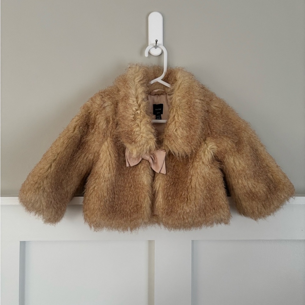 EUC Baby GAP 18-24 month Girls Faux Fur Jacket - Brown Formal Wear